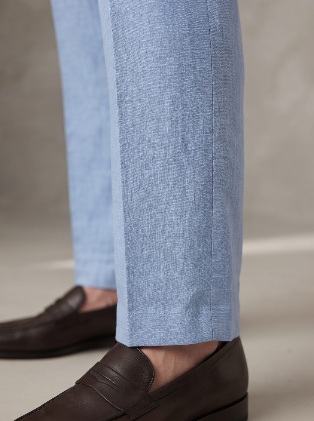 Sky Blue Pleated Linen Trouser — view 5